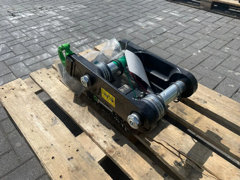 STEELWRIST QC S40 FPL | QUICK COUPLER | 2 - 6 TON | NEW / UNUSED - Hydrauliset leikkurit - Rakennuskoneet: kuva STEELWRIST QC S40 FPL | QUICK COUPLER | 2 - 6 TON | NEW / UNUSED - Hydrauliset leikkurit - Rakennuskoneet STEELWRIST QC S40 FPL | QUICK COUPLER | 2 - 6 TON | NEW / UNUSED - Hydrauliset leikkurit - Rakennuskoneet: kuva STEELWRIST QC S40 FPL | QUICK COUPLER | 2 - 6 TON | NEW / UNUSED - Hydrauliset leikkurit - Rakennuskoneet