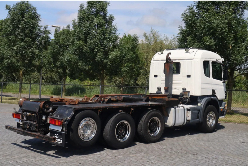 Scania P124-420 | 8X4 | HOOKLIFT | MANUAL | BIG AXLES | EURO 3 - Koukkulava kuorma-auto: kuva Scania P124-420 | 8X4 | HOOKLIFT | MANUAL | BIG AXLES | EURO 3 - Koukkulava kuorma-auto Scania P124-420 | 8X4 | HOOKLIFT | MANUAL | BIG AXLES | EURO 3 - Koukkulava kuorma-auto: kuva Scania P124-420 | 8X4 | HOOKLIFT | MANUAL | BIG AXLES | EURO 3 - Koukkulava kuorma-auto