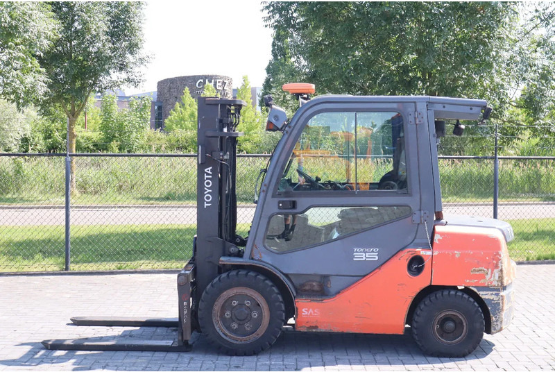 Toyota 02-8FDJF35 | 3.5 TON | SIDESHIFT | DUPLEX - Dieseltrukki: kuva Toyota 02-8FDJF35 | 3.5 TON | SIDESHIFT | DUPLEX - Dieseltrukki Toyota 02-8FDJF35 | 3.5 TON | SIDESHIFT | DUPLEX - Dieseltrukki: kuva Toyota 02-8FDJF35 | 3.5 TON | SIDESHIFT | DUPLEX - Dieseltrukki