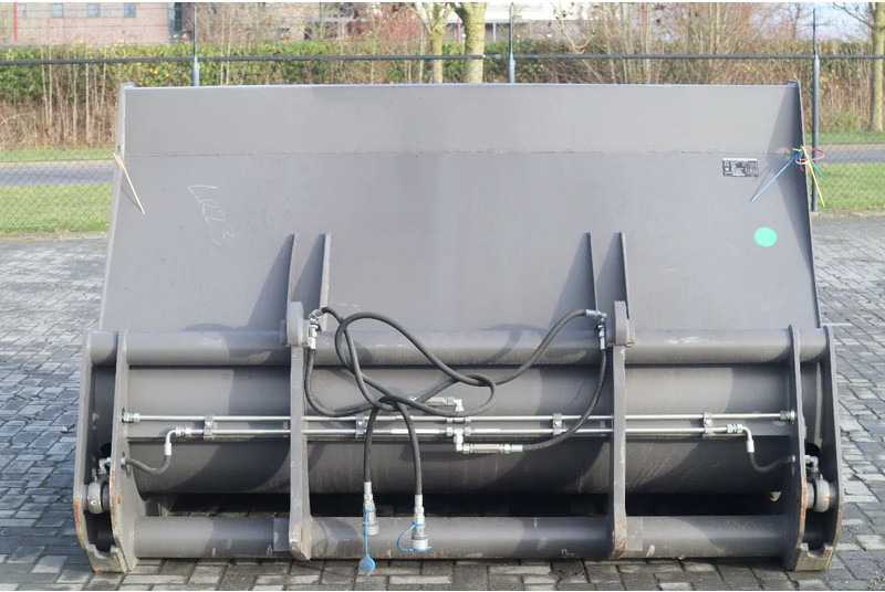 Volvo 3 M3 | HIGH TIP BUCKET | HOCHKIPPSCHAUFEL | HOOGKIEPBAK | NEW - Kauha - Rakennuskoneet: kuva Volvo 3 M3 | HIGH TIP BUCKET | HOCHKIPPSCHAUFEL | HOOGKIEPBAK | NEW - Kauha - Rakennuskoneet Volvo 3 M3 | HIGH TIP BUCKET | HOCHKIPPSCHAUFEL | HOOGKIEPBAK | NEW - Kauha - Rakennuskoneet: kuva Volvo 3 M3 | HIGH TIP BUCKET | HOCHKIPPSCHAUFEL | HOOGKIEPBAK | NEW - Kauha - Rakennuskoneet