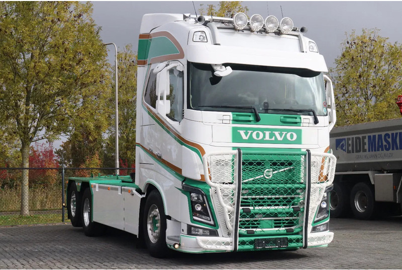 Volvo FH 16.750 | 6X2*4 | RETARDER | STEERING AXLE | JOAB HOOK | EURO 6 - Koukkulava kuorma-auto: kuva Volvo FH 16.750 | 6X2*4 | RETARDER | STEERING AXLE | JOAB HOOK | EURO 6 - Koukkulava kuorma-auto Volvo FH 16.750 | 6X2*4 | RETARDER | STEERING AXLE | JOAB HOOK | EURO 6 - Koukkulava kuorma-auto: kuva Volvo FH 16.750 | 6X2*4 | RETARDER | STEERING AXLE | JOAB HOOK | EURO 6 - Koukkulava kuorma-auto