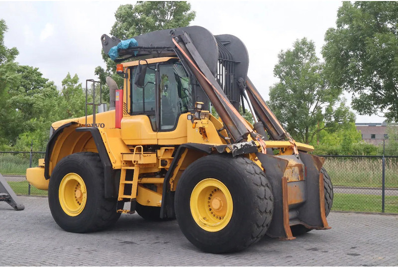 Volvo L180 F HL | HIGH-LIFT | LOG STACKER | HOLZ GRAPPLE - Pyöräkuormaaja: kuva Volvo L180 F HL | HIGH-LIFT | LOG STACKER | HOLZ GRAPPLE - Pyöräkuormaaja Volvo L180 F HL | HIGH-LIFT | LOG STACKER | HOLZ GRAPPLE - Pyöräkuormaaja: kuva Volvo L180 F HL | HIGH-LIFT | LOG STACKER | HOLZ GRAPPLE - Pyöräkuormaaja