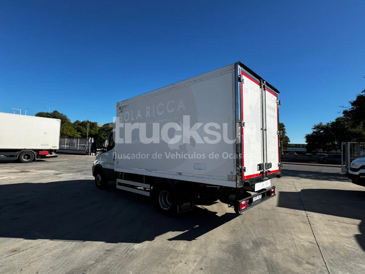 IVECO 72C18 - Refrigeraattori kuorma-auto: kuva IVECO 72C18 - Refrigeraattori kuorma-auto IVECO 72C18 - Refrigeraattori kuorma-auto: kuva IVECO 72C18 - Refrigeraattori kuorma-auto