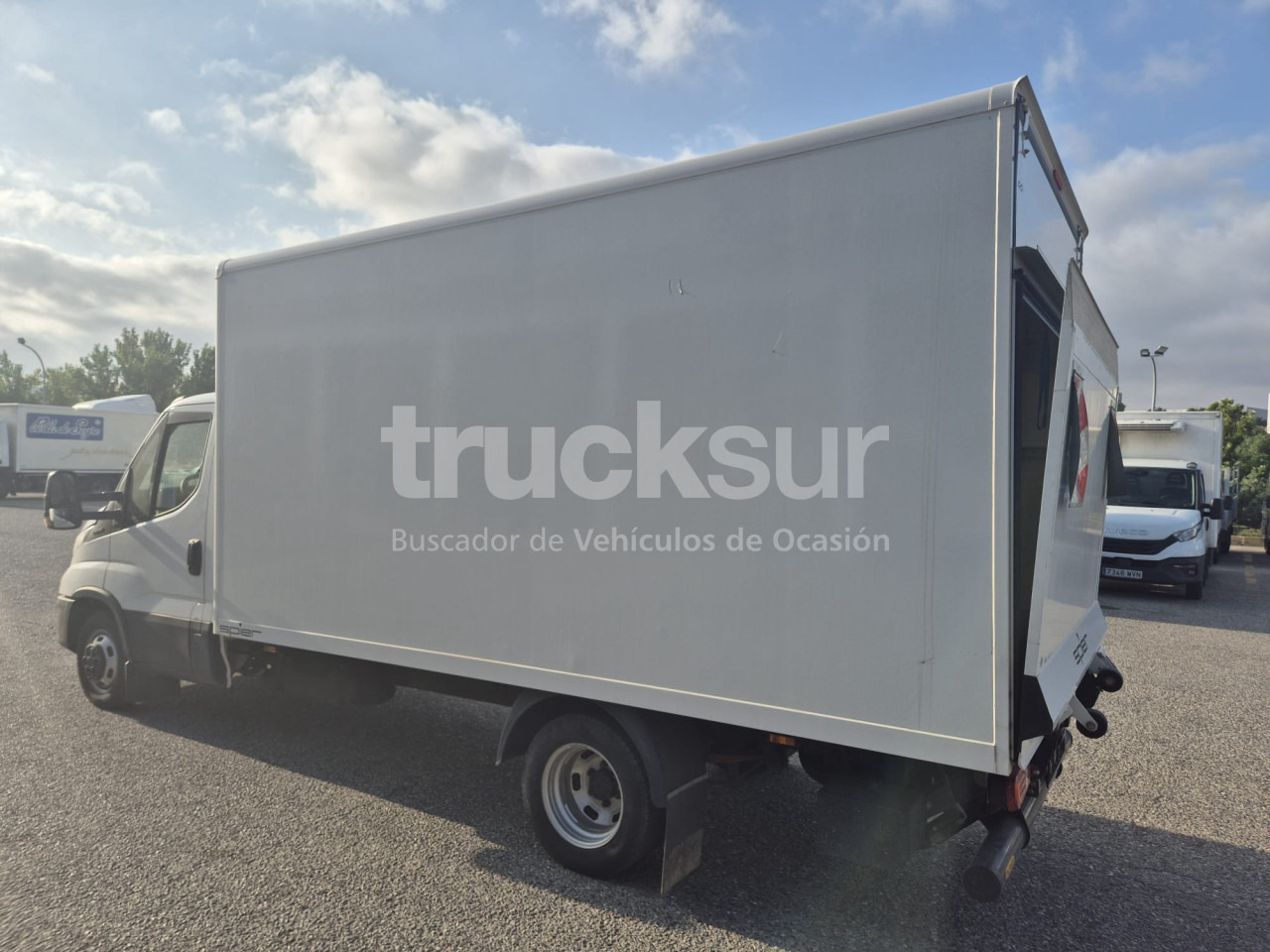 IVECO DAILY 35C16H - Jakeluauto: kuva IVECO DAILY 35C16H - Jakeluauto IVECO DAILY 35C16H - Jakeluauto: kuva IVECO DAILY 35C16H - Jakeluauto