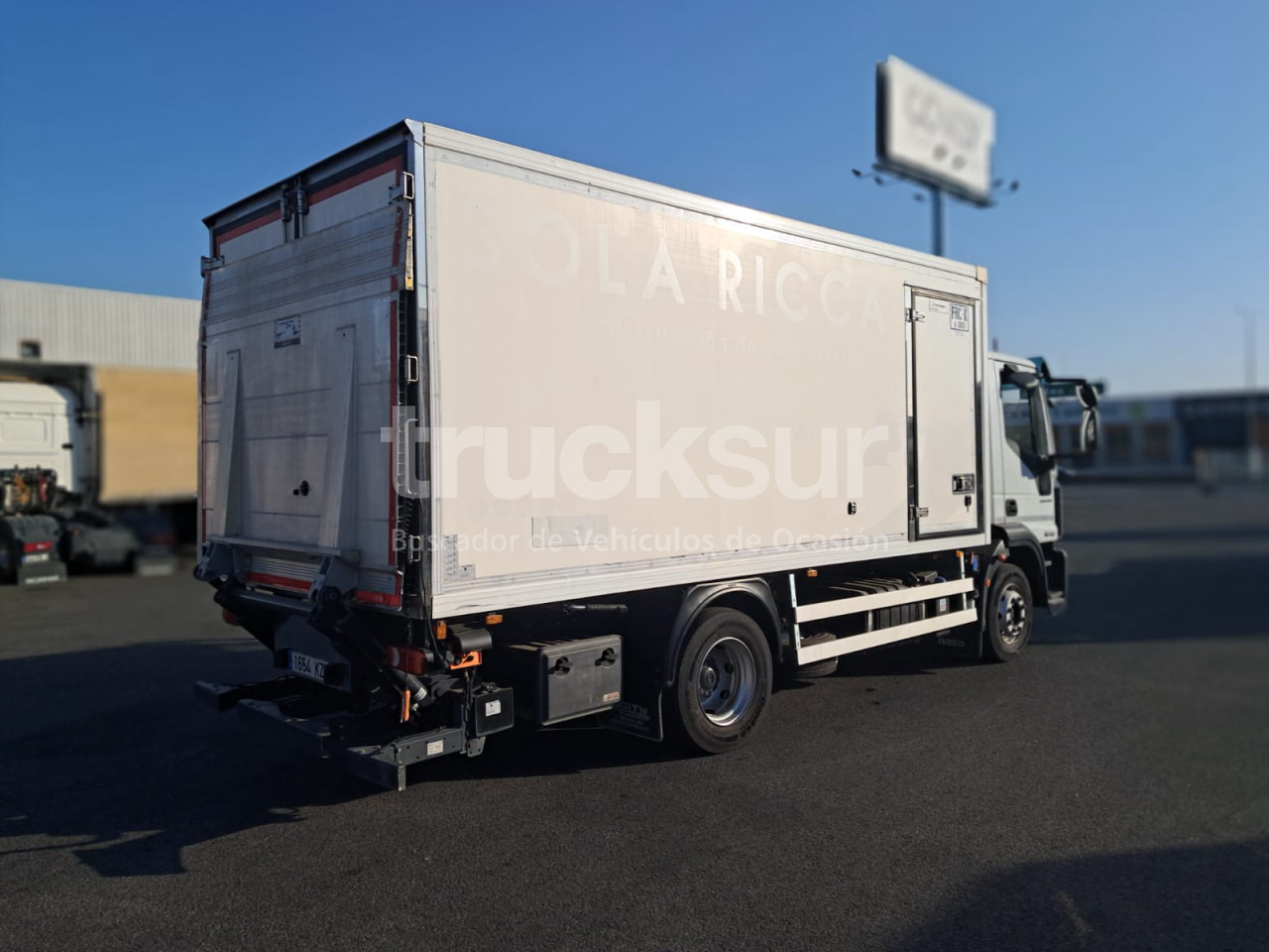 IVECO ML10E22 FRC-X - Umpikori kuorma-auto: kuva IVECO ML10E22 FRC-X - Umpikori kuorma-auto IVECO ML10E22 FRC-X - Umpikori kuorma-auto: kuva IVECO ML10E22 FRC-X - Umpikori kuorma-auto