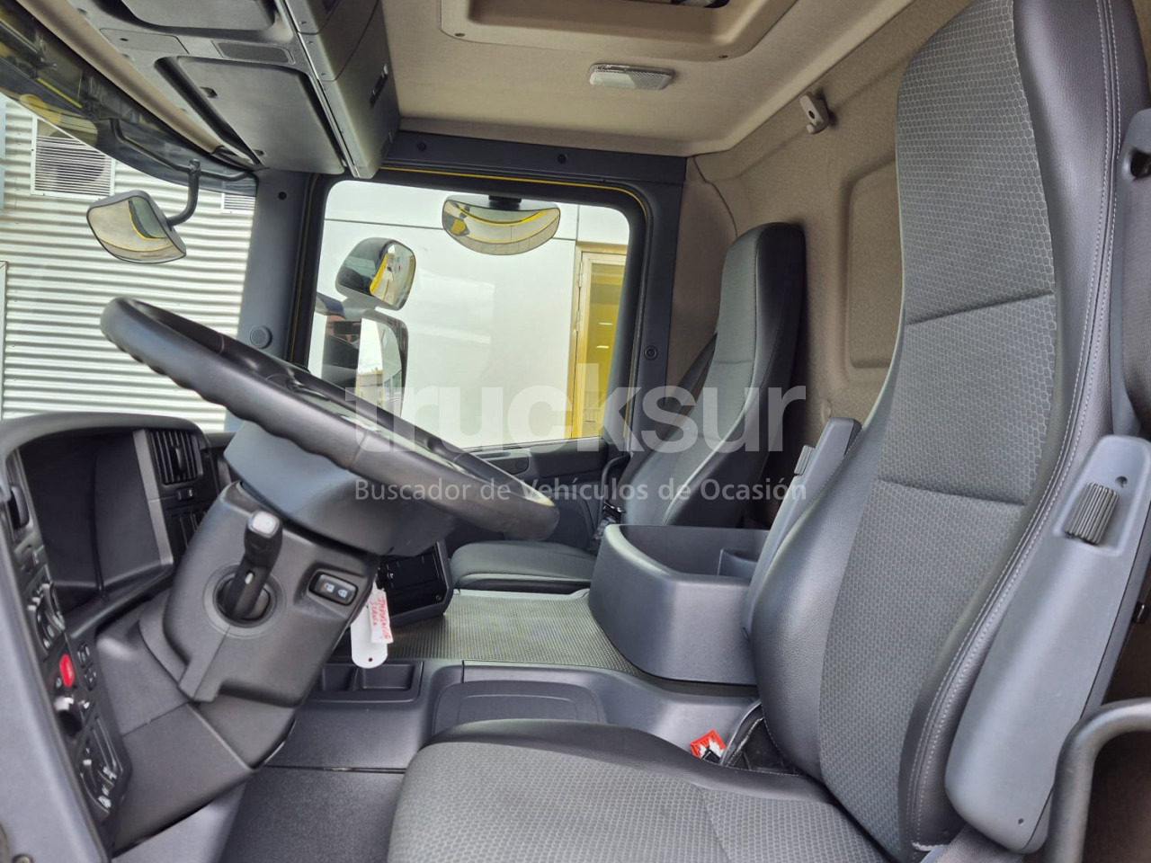 Umpikori kuorma-auto SCANIA P280: kuva Umpikori kuorma-auto SCANIA P280