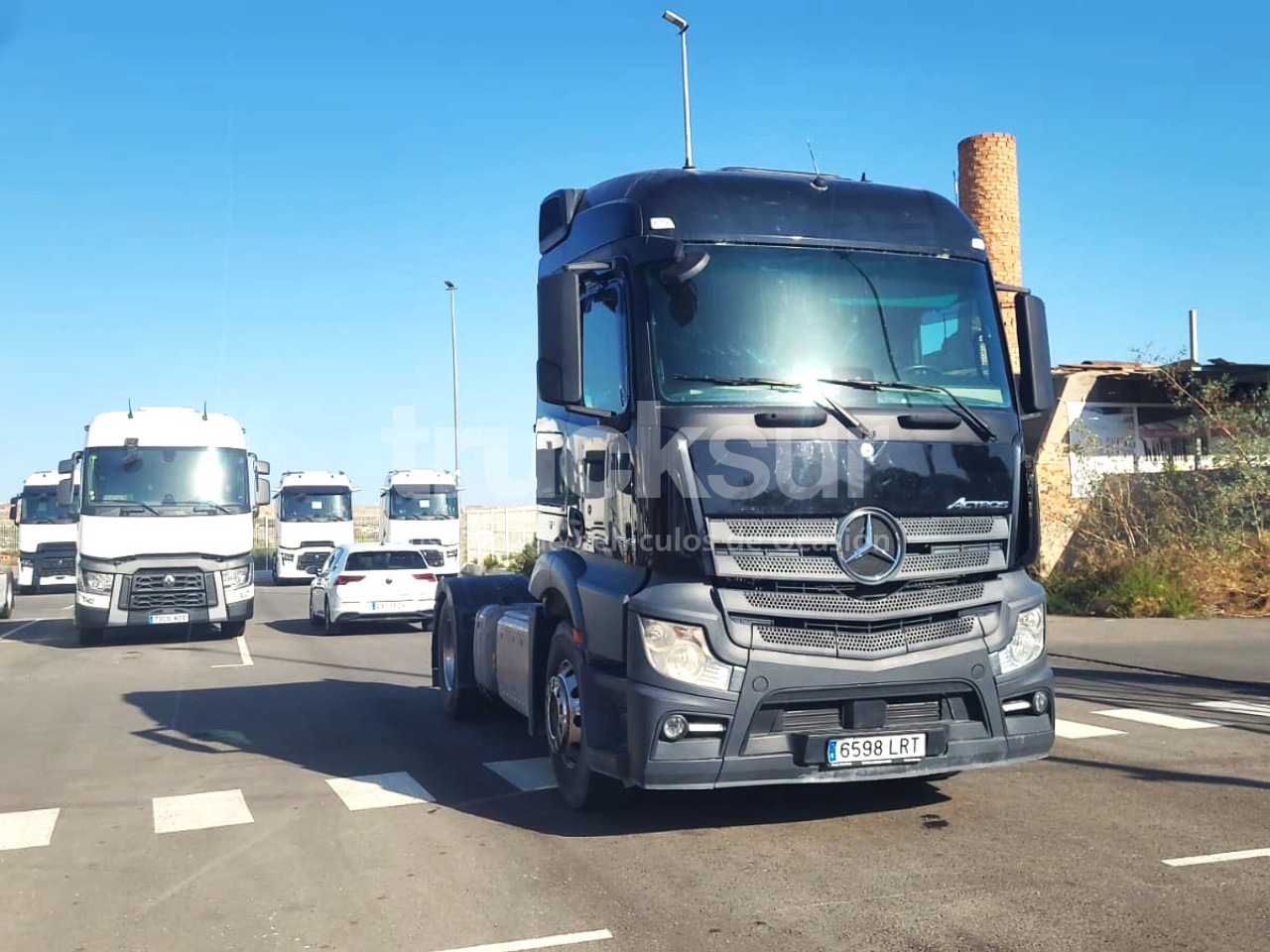 MERCEDES MERCEDES ACTROS 2143 - Vetopöytäauto: kuva MERCEDES MERCEDES ACTROS 2143 - Vetopöytäauto MERCEDES MERCEDES ACTROS 2143 - Vetopöytäauto: kuva MERCEDES MERCEDES ACTROS 2143 - Vetopöytäauto