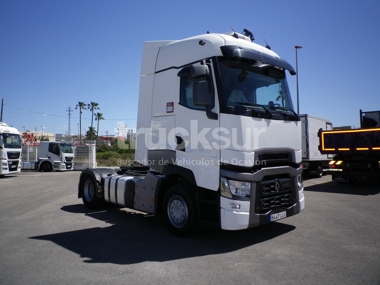 RENAULT T520 HIGH SLEEPER CAB - Vetopöytäauto: kuva RENAULT T520 HIGH SLEEPER CAB - Vetopöytäauto RENAULT T520 HIGH SLEEPER CAB - Vetopöytäauto: kuva RENAULT T520 HIGH SLEEPER CAB - Vetopöytäauto