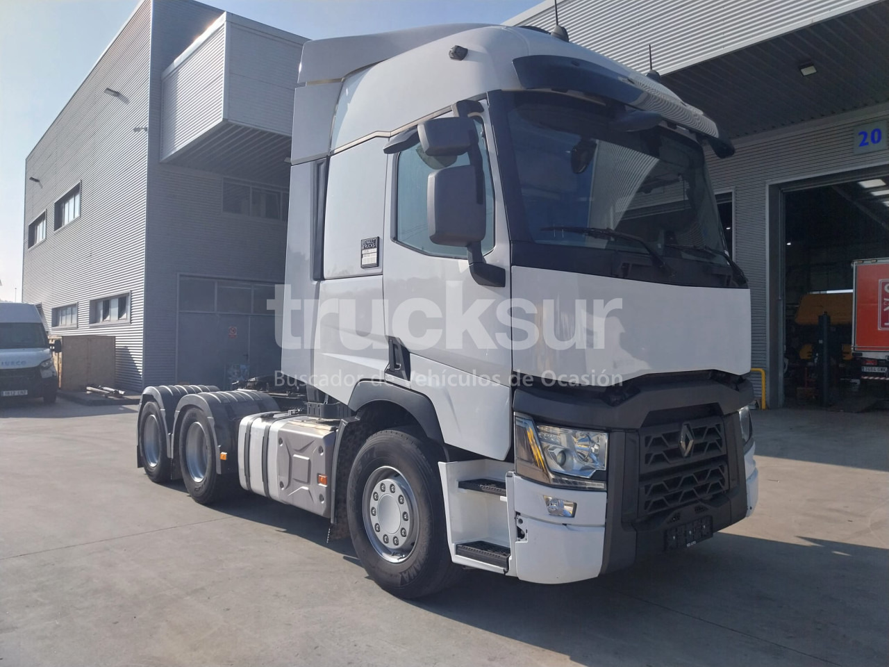 RENAULT T520 SLEEPER CAB - Vetopöytäauto: kuva RENAULT T520 SLEEPER CAB - Vetopöytäauto RENAULT T520 SLEEPER CAB - Vetopöytäauto: kuva RENAULT T520 SLEEPER CAB - Vetopöytäauto