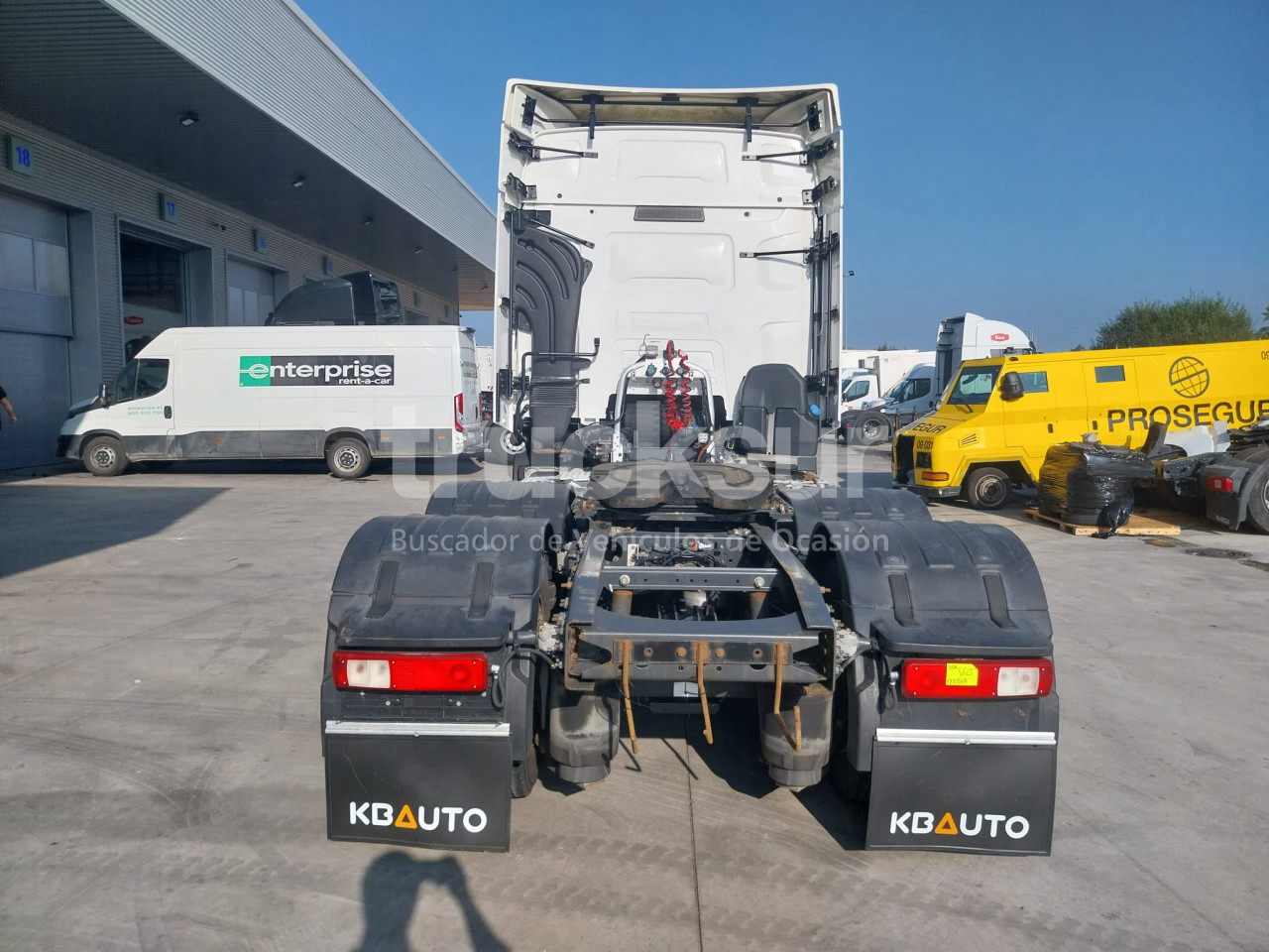 RENAULT T520 SLEEPER CAB - Vetopöytäauto: kuva RENAULT T520 SLEEPER CAB - Vetopöytäauto RENAULT T520 SLEEPER CAB - Vetopöytäauto: kuva RENAULT T520 SLEEPER CAB - Vetopöytäauto