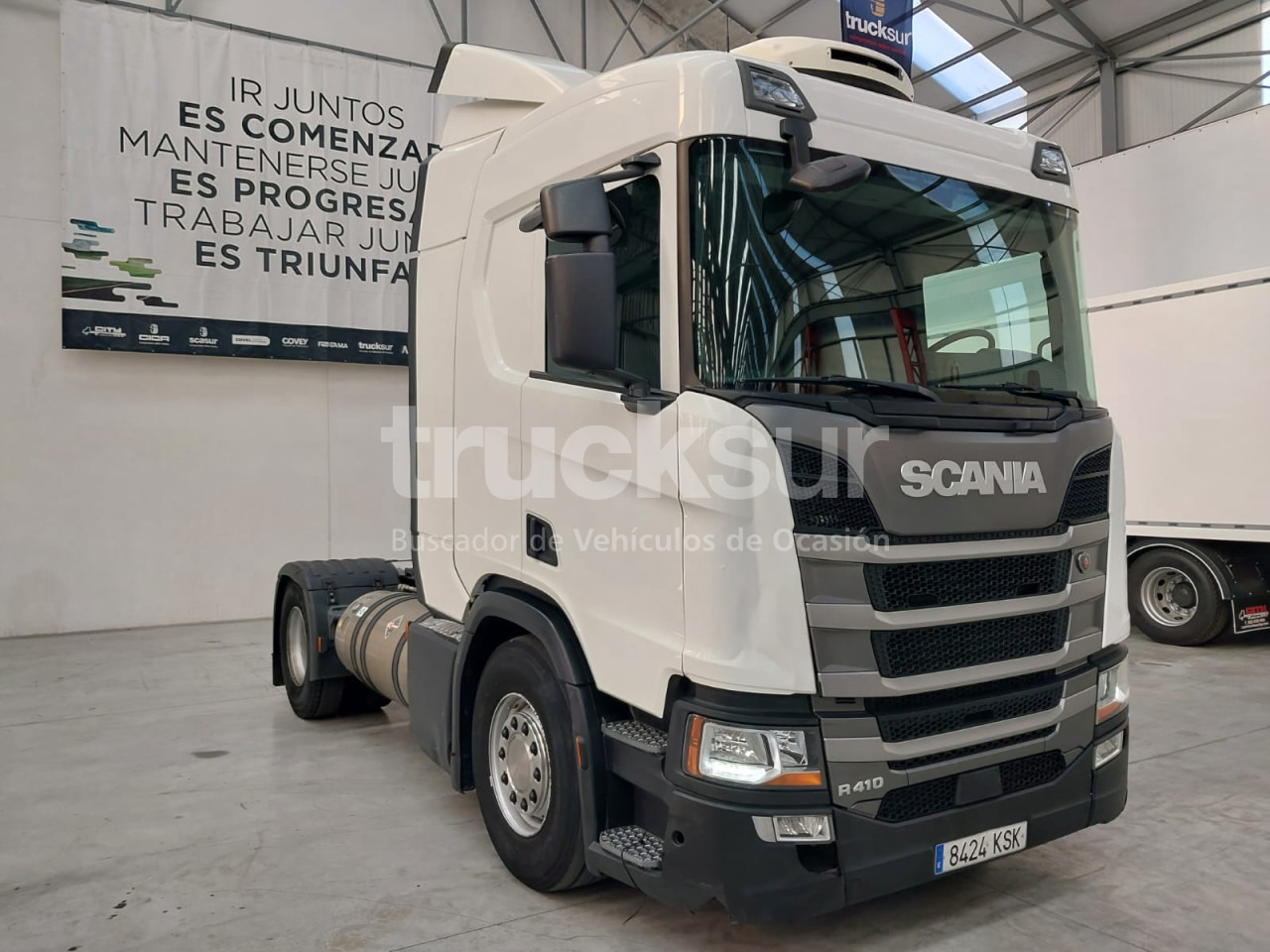 SCANIA R410 GAS GNL - Vetopöytäauto: kuva SCANIA R410 GAS GNL - Vetopöytäauto SCANIA R410 GAS GNL - Vetopöytäauto: kuva SCANIA R410 GAS GNL - Vetopöytäauto