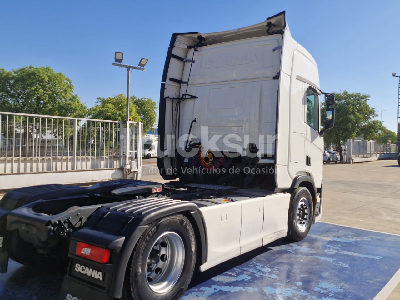 SCANIA R450 - Vetopöytäauto: kuva SCANIA R450 - Vetopöytäauto SCANIA R450 - Vetopöytäauto: kuva SCANIA R450 - Vetopöytäauto