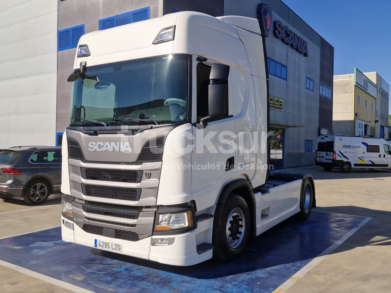 SCANIA R450 - Vetopöytäauto: kuva SCANIA R450 - Vetopöytäauto SCANIA R450 - Vetopöytäauto: kuva SCANIA R450 - Vetopöytäauto