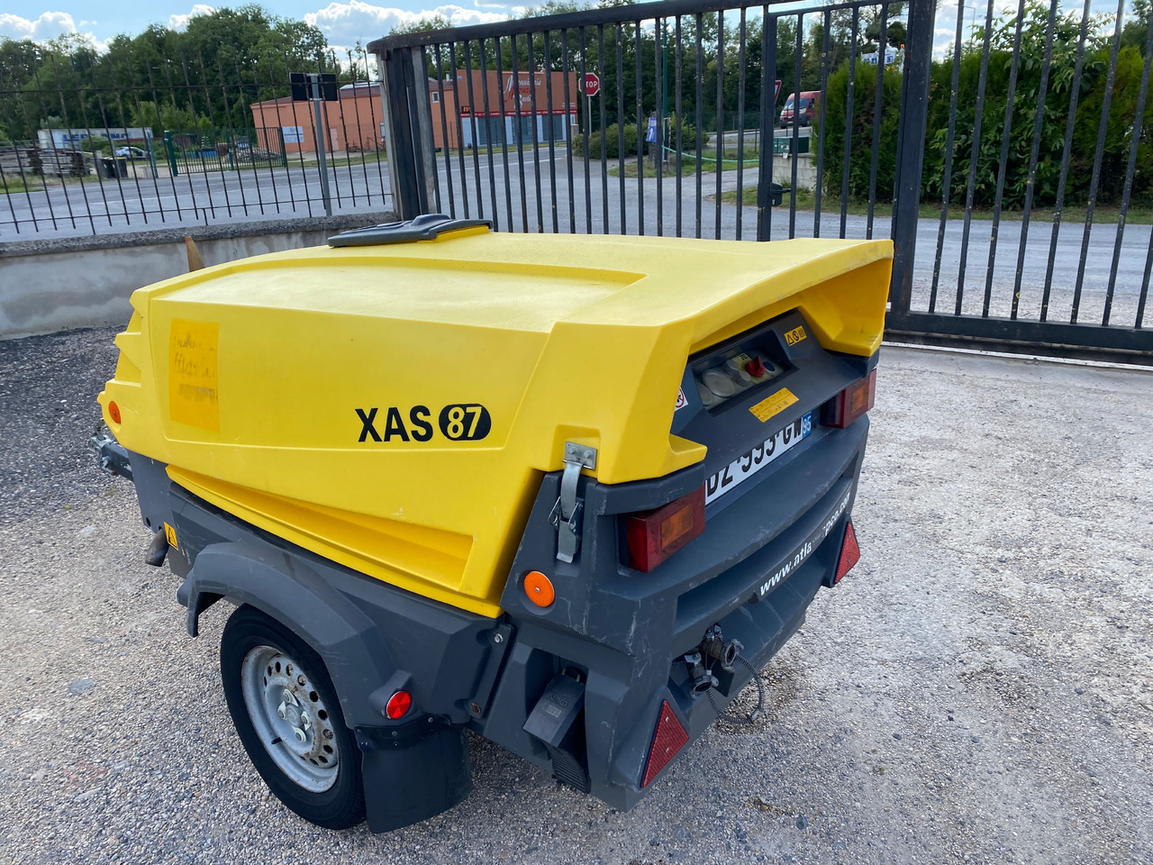 ATLAS COPCO XAS87 - Ilmakompressori: kuva ATLAS COPCO XAS87 - Ilmakompressori ATLAS COPCO XAS87 - Ilmakompressori: kuva ATLAS COPCO XAS87 - Ilmakompressori