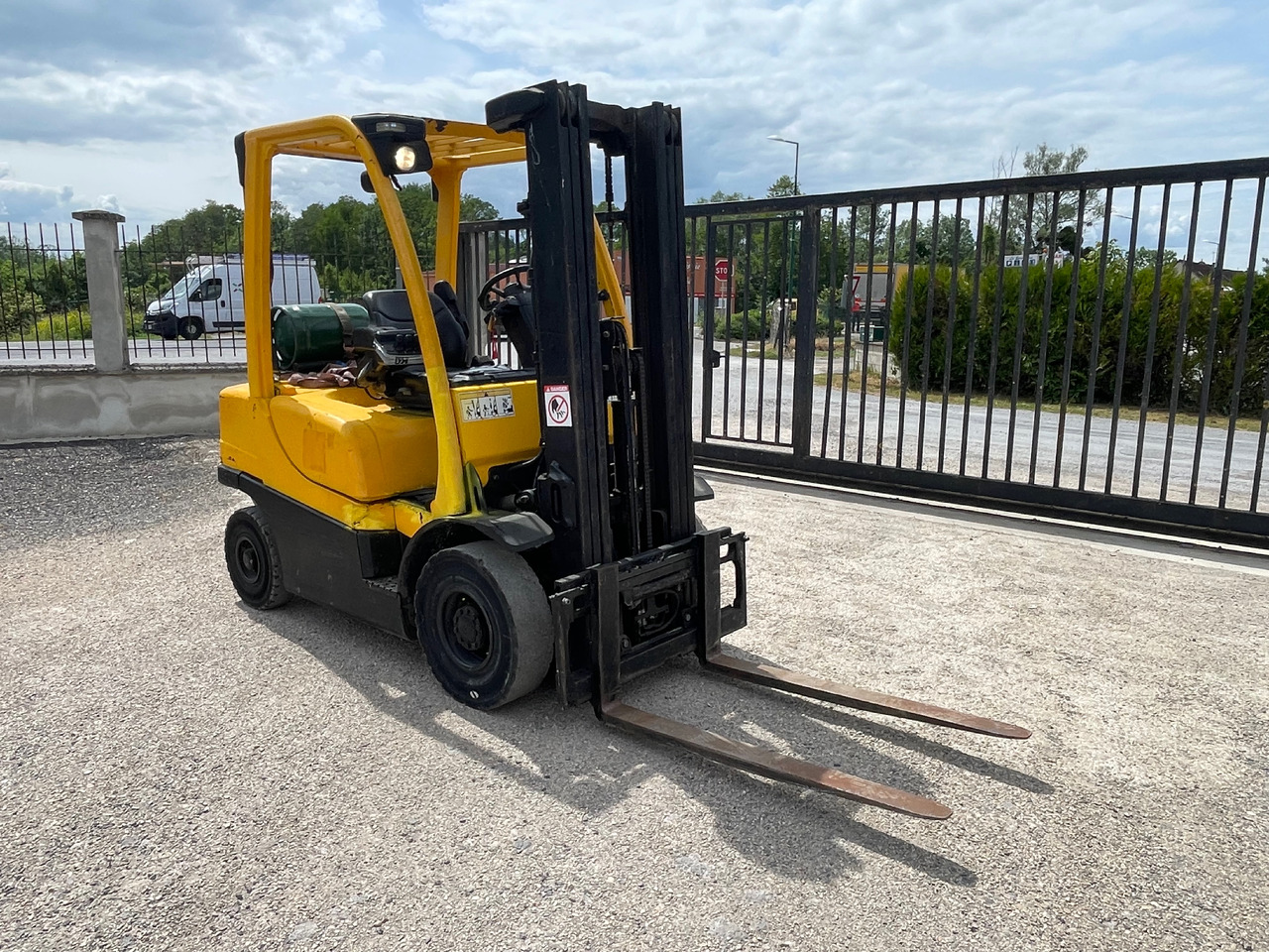 HYSTER H2.5FT - Kaasutrukki: kuva HYSTER H2.5FT - Kaasutrukki HYSTER H2.5FT - Kaasutrukki: kuva HYSTER H2.5FT - Kaasutrukki
