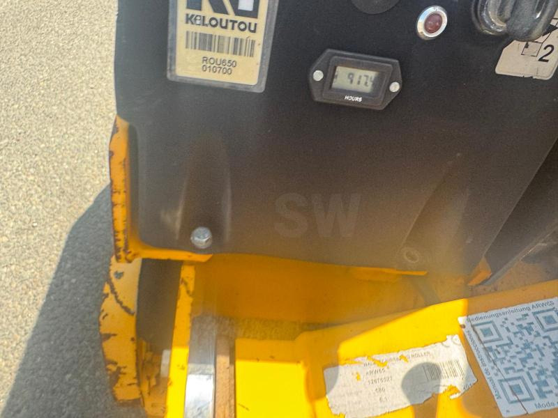 Ammann ARW 65 1D42 - Minijyrä: kuva Ammann ARW 65 1D42 - Minijyrä Ammann ARW 65 1D42 - Minijyrä: kuva Ammann ARW 65 1D42 - Minijyrä