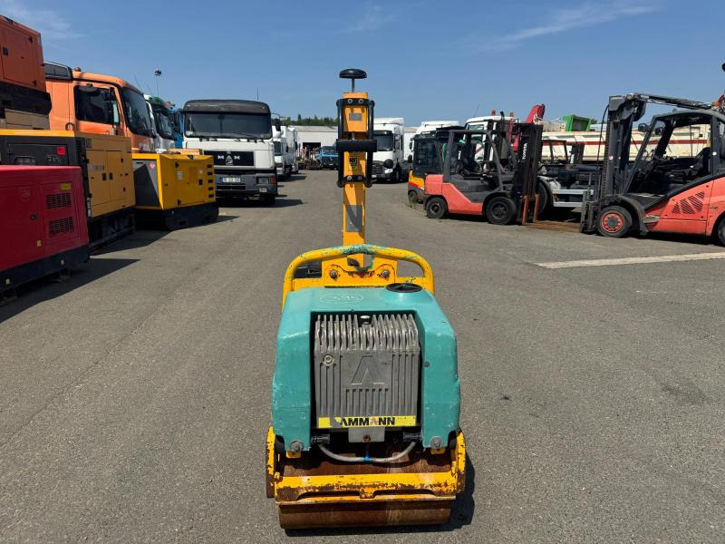 Ammann ARW 65 1D42 - Minijyrä: kuva Ammann ARW 65 1D42 - Minijyrä Ammann ARW 65 1D42 - Minijyrä: kuva Ammann ARW 65 1D42 - Minijyrä