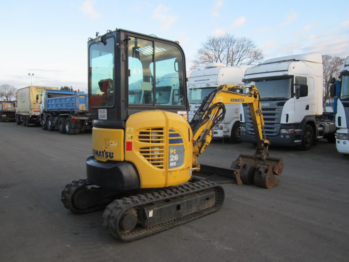 Komatsu PC26MR-3 - Minikuormaaja: kuva Komatsu PC26MR-3 - Minikuormaaja Komatsu PC26MR-3 - Minikuormaaja: kuva Komatsu PC26MR-3 - Minikuormaaja