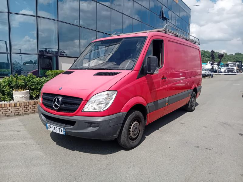 Mercedes Sprinter 209 CDI - Pakettiauto: kuva Mercedes Sprinter 209 CDI - Pakettiauto Mercedes Sprinter 209 CDI - Pakettiauto: kuva Mercedes Sprinter 209 CDI - Pakettiauto