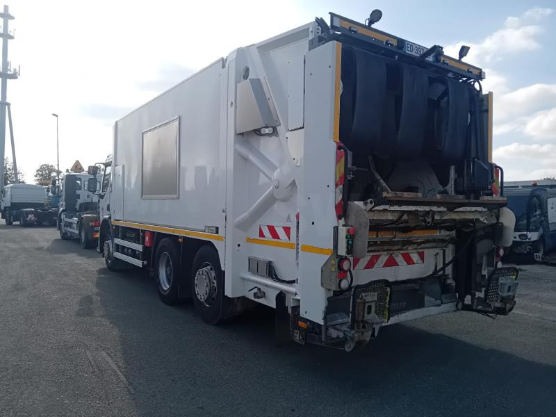 Renault D-Series 26 Wide - Roska-auto: kuva Renault D-Series 26 Wide - Roska-auto Renault D-Series 26 Wide - Roska-auto: kuva Renault D-Series 26 Wide - Roska-auto