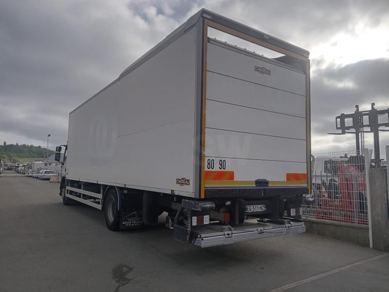 Renault D-Series 280 - Refrigeraattori kuorma-auto: kuva Renault D-Series 280 - Refrigeraattori kuorma-auto Renault D-Series 280 - Refrigeraattori kuorma-auto: kuva Renault D-Series 280 - Refrigeraattori kuorma-auto
