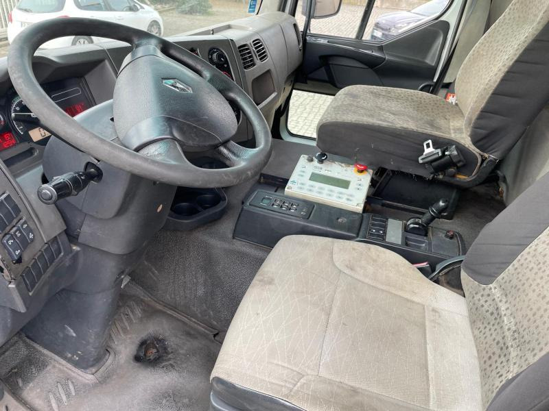 Renault Premium 270 DXI - Roska-auto: kuva Renault Premium 270 DXI - Roska-auto Renault Premium 270 DXI - Roska-auto: kuva Renault Premium 270 DXI - Roska-auto