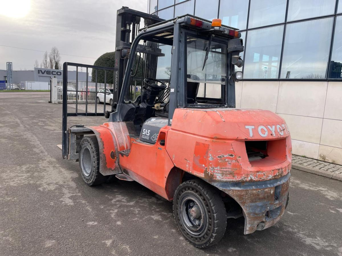 Toyota 7FD40 - Dieseltrukki: kuva Toyota 7FD40 - Dieseltrukki Toyota 7FD40 - Dieseltrukki: kuva Toyota 7FD40 - Dieseltrukki