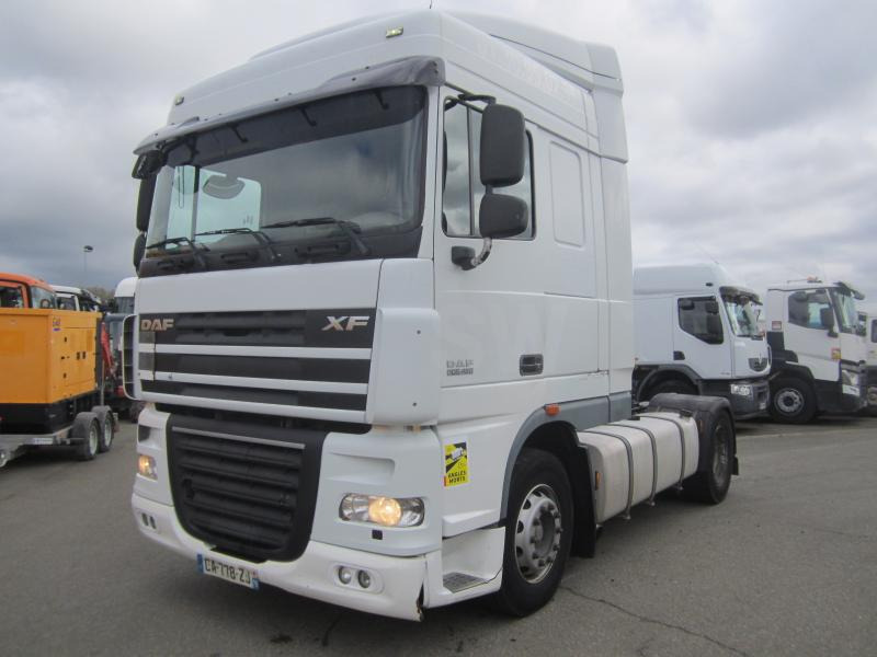 DAF XF105 460 - Vetopöytäauto: kuva DAF XF105 460 - Vetopöytäauto DAF XF105 460 - Vetopöytäauto: kuva DAF XF105 460 - Vetopöytäauto