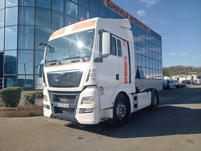 MAN TGX 18.440 - Vetopöytäauto: kuva MAN TGX 18.440 - Vetopöytäauto MAN TGX 18.440 - Vetopöytäauto: kuva MAN TGX 18.440 - Vetopöytäauto