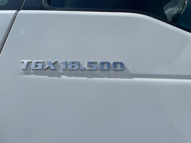 MAN TGX 18.500 - Vetopöytäauto: kuva MAN TGX 18.500 - Vetopöytäauto MAN TGX 18.500 - Vetopöytäauto: kuva MAN TGX 18.500 - Vetopöytäauto