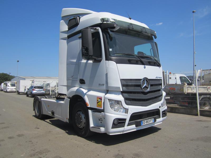 Mercedes Actros 1845 - Vetopöytäauto: kuva Mercedes Actros 1845 - Vetopöytäauto Mercedes Actros 1845 - Vetopöytäauto: kuva Mercedes Actros 1845 - Vetopöytäauto