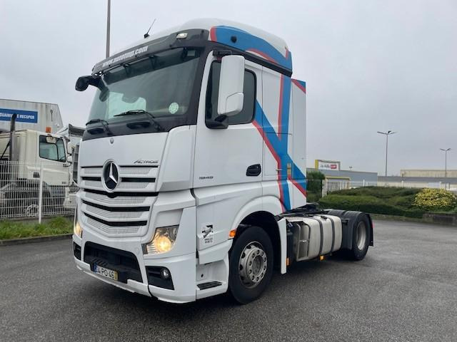 Mercedes Actros 1845 - Vetopöytäauto: kuva Mercedes Actros 1845 - Vetopöytäauto Mercedes Actros 1845 - Vetopöytäauto: kuva Mercedes Actros 1845 - Vetopöytäauto