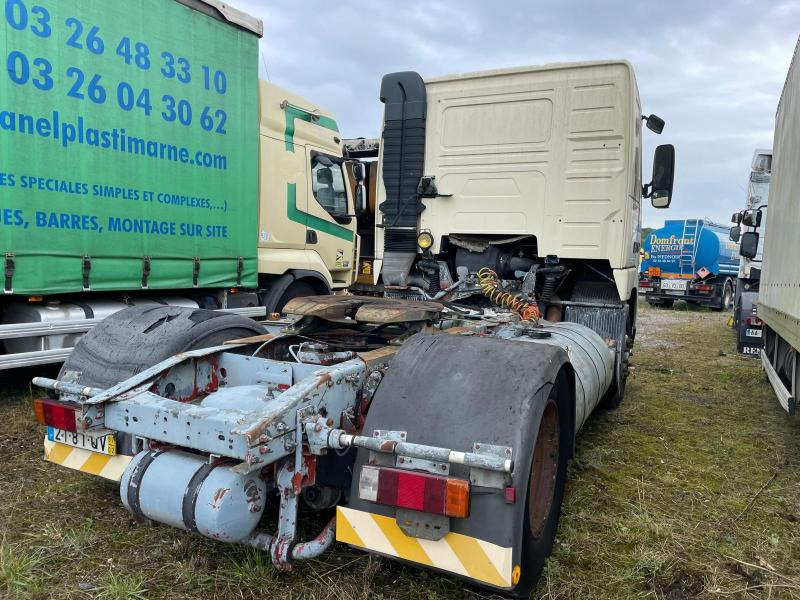 Volvo FH12 380 - Vetopöytäauto: kuva Volvo FH12 380 - Vetopöytäauto Volvo FH12 380 - Vetopöytäauto: kuva Volvo FH12 380 - Vetopöytäauto