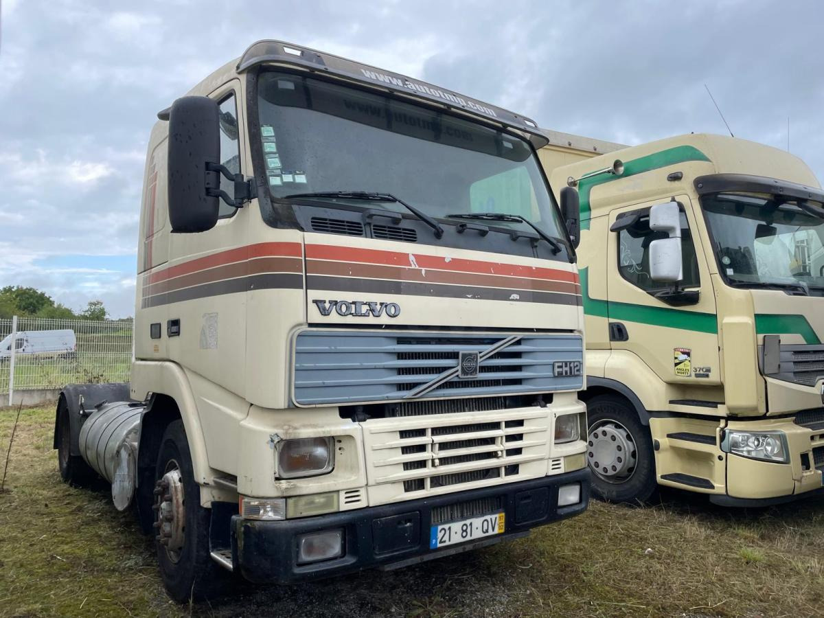 Volvo FH12 380 - Vetopöytäauto: kuva Volvo FH12 380 - Vetopöytäauto Volvo FH12 380 - Vetopöytäauto: kuva Volvo FH12 380 - Vetopöytäauto