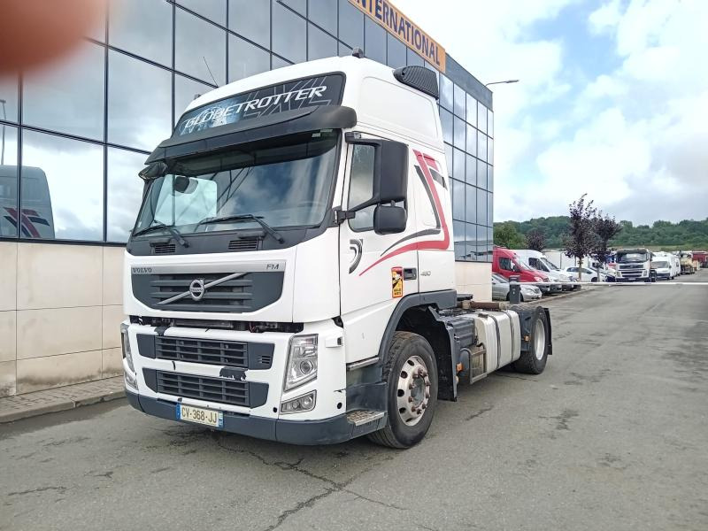 Volvo FM 450 - Vetopöytäauto: kuva Volvo FM 450 - Vetopöytäauto Volvo FM 450 - Vetopöytäauto: kuva Volvo FM 450 - Vetopöytäauto