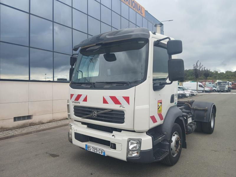 Volvo FL 260 - Kuorma-auto alusta: kuva Volvo FL 260 - Kuorma-auto alusta Volvo FL 260 - Kuorma-auto alusta: kuva Volvo FL 260 - Kuorma-auto alusta