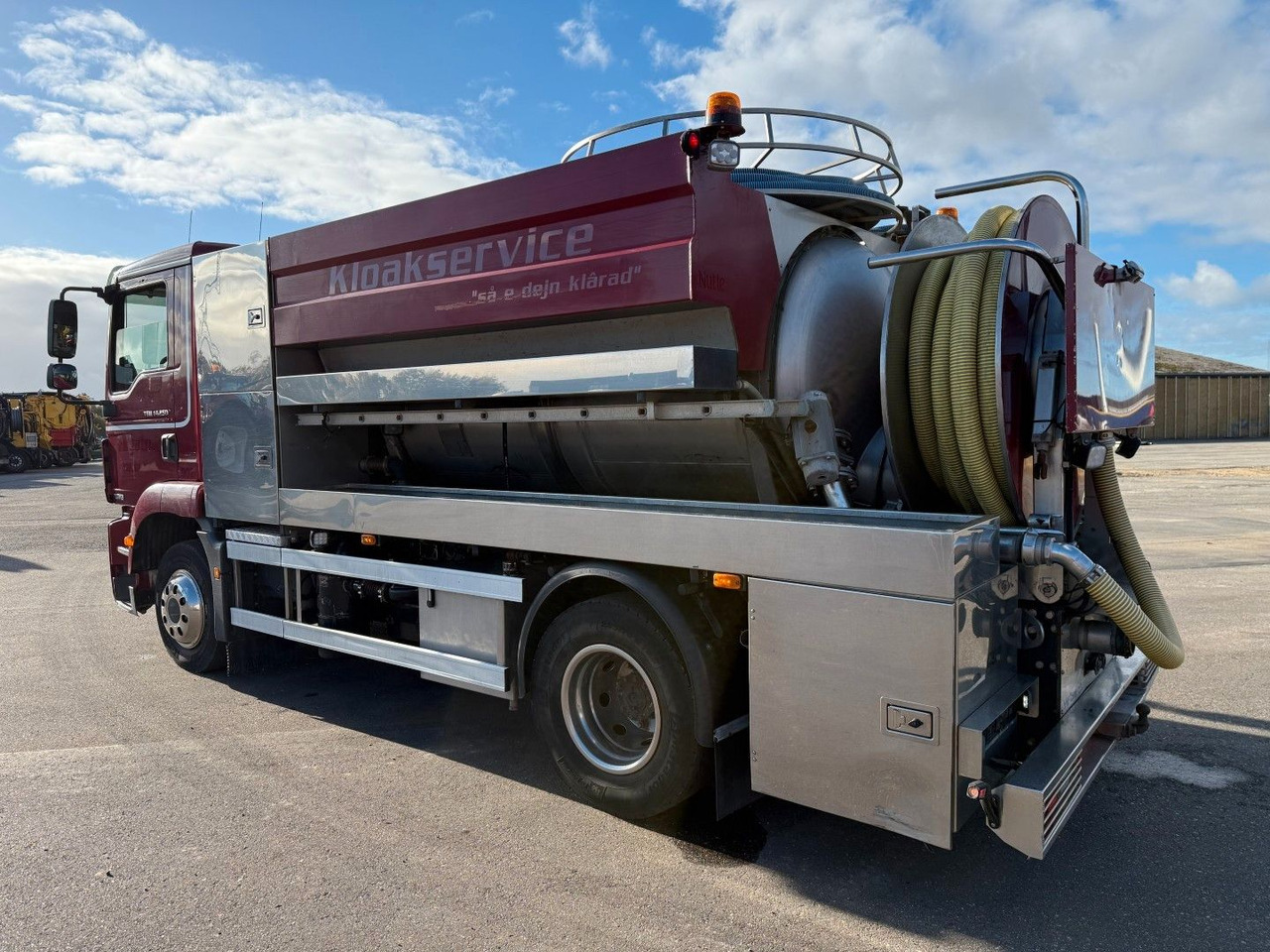 MAN TGM 14.250 VM-Tarm Stainless Steel 5600 l. Kombi - Puhtaanpitoauto: kuva MAN TGM 14.250 VM-Tarm Stainless Steel 5600 l. Kombi - Puhtaanpitoauto MAN TGM 14.250 VM-Tarm Stainless Steel 5600 l. Kombi - Puhtaanpitoauto: kuva MAN TGM 14.250 VM-Tarm Stainless Steel 5600 l. Kombi - Puhtaanpitoauto