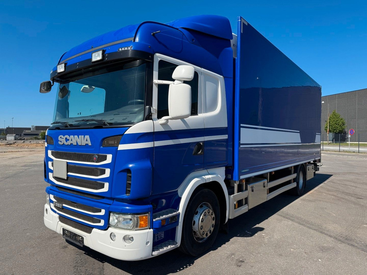 Scania G280 4x2 TK -800R Isokoffer Euro 6 - Umpikori kuorma-auto: kuva Scania G280 4x2 TK -800R Isokoffer Euro 6 - Umpikori kuorma-auto Scania G280 4x2 TK -800R Isokoffer Euro 6 - Umpikori kuorma-auto: kuva Scania G280 4x2 TK -800R Isokoffer Euro 6 - Umpikori kuorma-auto