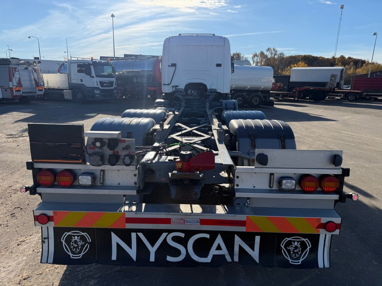 Scania G450 8X2*6 ADR Chassis / Fahrgestell / Euro 6 - Kuorma-auto alusta: kuva Scania G450 8X2*6 ADR Chassis / Fahrgestell / Euro 6 - Kuorma-auto alusta Scania G450 8X2*6 ADR Chassis / Fahrgestell / Euro 6 - Kuorma-auto alusta: kuva Scania G450 8X2*6 ADR Chassis / Fahrgestell / Euro 6 - Kuorma-auto alusta