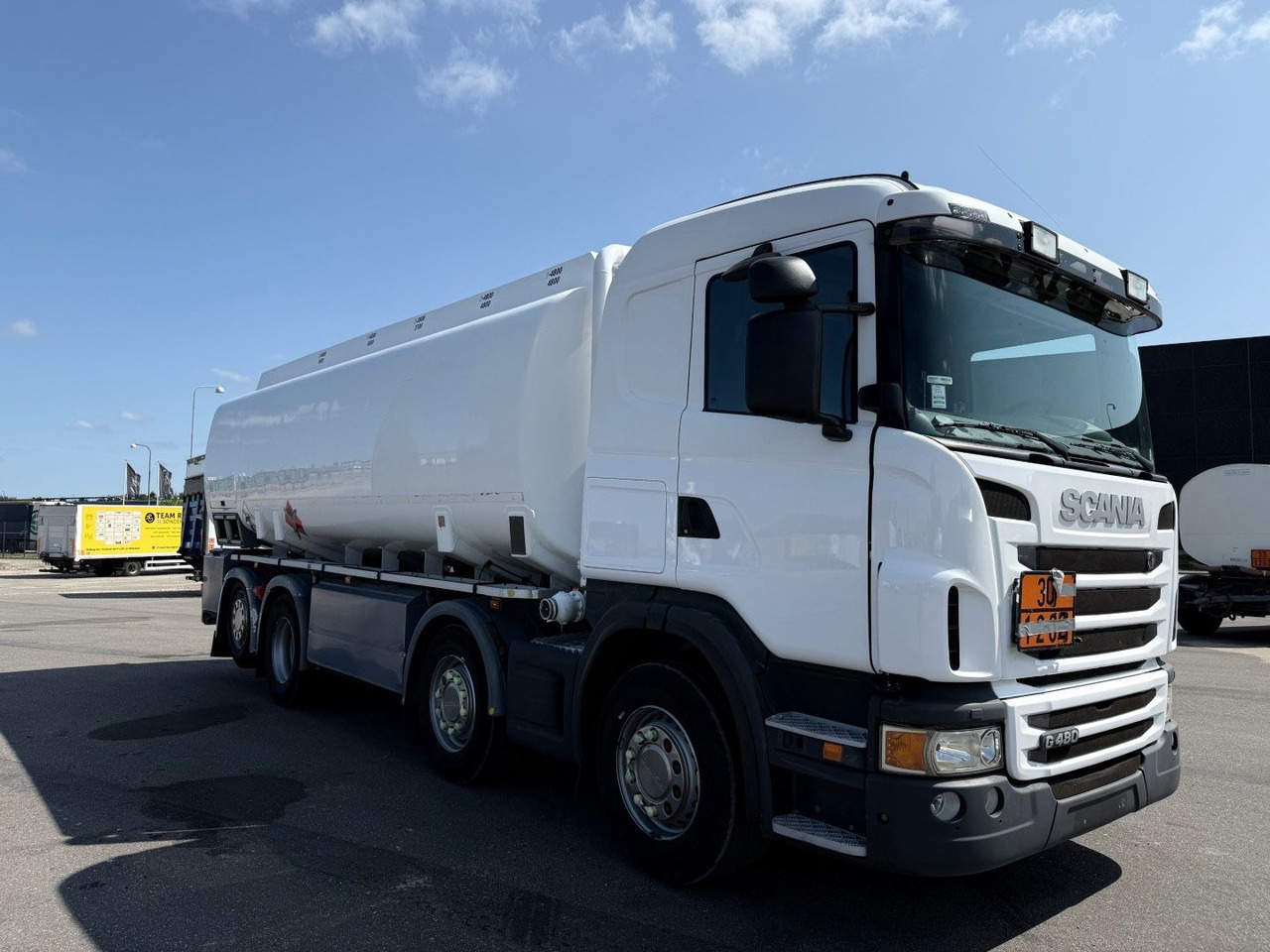 Scania G480 8x2*6 24.000 L / 5 compartments / ADR Tank - Säiliöauto: kuva Scania G480 8x2*6 24.000 L / 5 compartments / ADR Tank - Säiliöauto Scania G480 8x2*6 24.000 L / 5 compartments / ADR Tank - Säiliöauto: kuva Scania G480 8x2*6 24.000 L / 5 compartments / ADR Tank - Säiliöauto