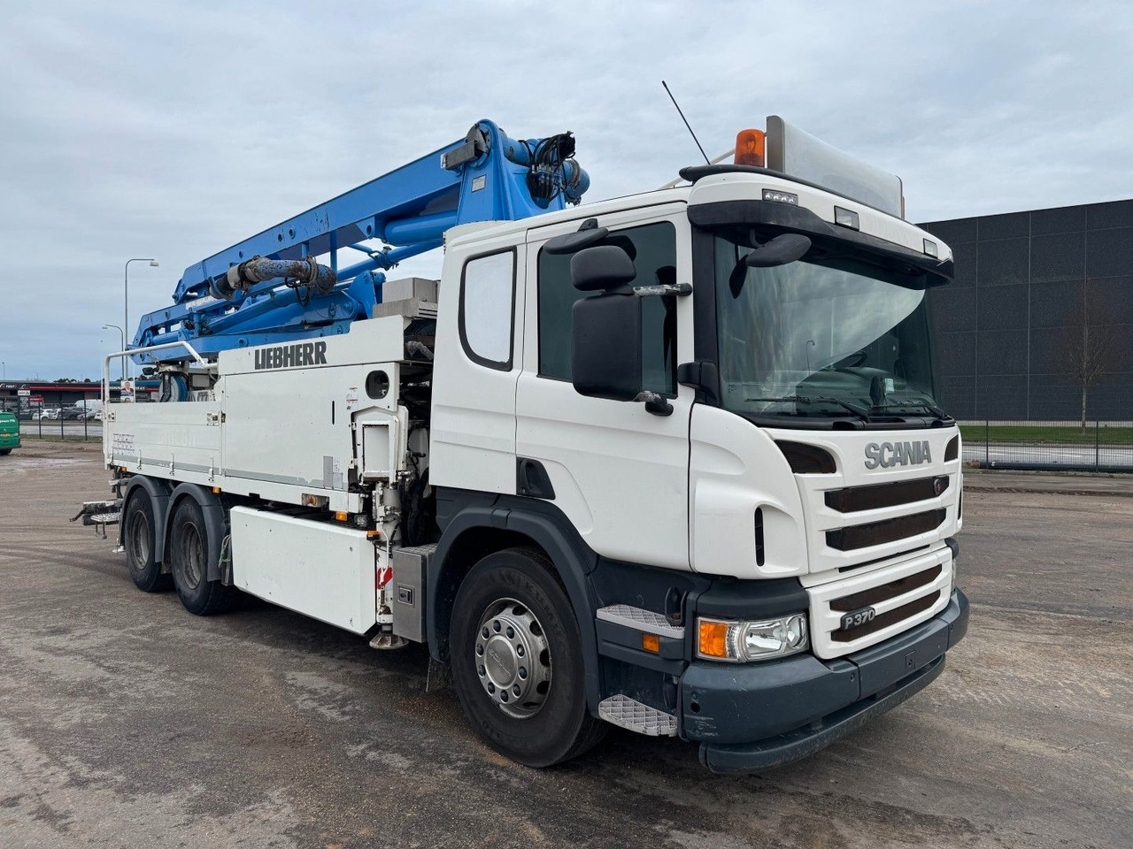 Scania P370 6x4 Liebherr THP140H 24 M4 XH Betonpumpe - Betonipumppuauto: kuva Scania P370 6x4 Liebherr THP140H 24 M4 XH Betonpumpe - Betonipumppuauto Scania P370 6x4 Liebherr THP140H 24 M4 XH Betonpumpe - Betonipumppuauto: kuva Scania P370 6x4 Liebherr THP140H 24 M4 XH Betonpumpe - Betonipumppuauto
