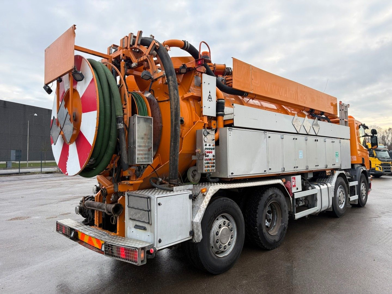 Scania P380 8x2*6 Hvidtved Larsen Flexline 414 - Puhtaanpitoauto: kuva Scania P380 8x2*6 Hvidtved Larsen Flexline 414 - Puhtaanpitoauto Scania P380 8x2*6 Hvidtved Larsen Flexline 414 - Puhtaanpitoauto: kuva Scania P380 8x2*6 Hvidtved Larsen Flexline 414 - Puhtaanpitoauto