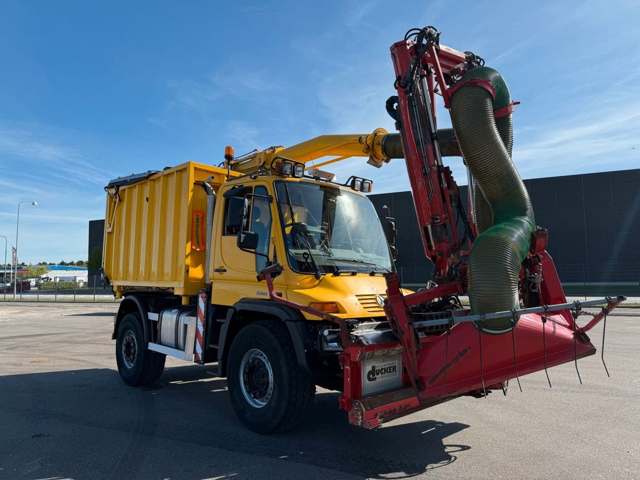 Unimog U500 4x4 / Dücker Kipper / Saug / Mäher MKT 15R - Kippiauto kuorma-auto: kuva Unimog U500 4x4 / Dücker Kipper / Saug / Mäher MKT 15R - Kippiauto kuorma-auto Unimog U500 4x4 / Dücker Kipper / Saug / Mäher MKT 15R - Kippiauto kuorma-auto: kuva Unimog U500 4x4 / Dücker Kipper / Saug / Mäher MKT 15R - Kippiauto kuorma-auto