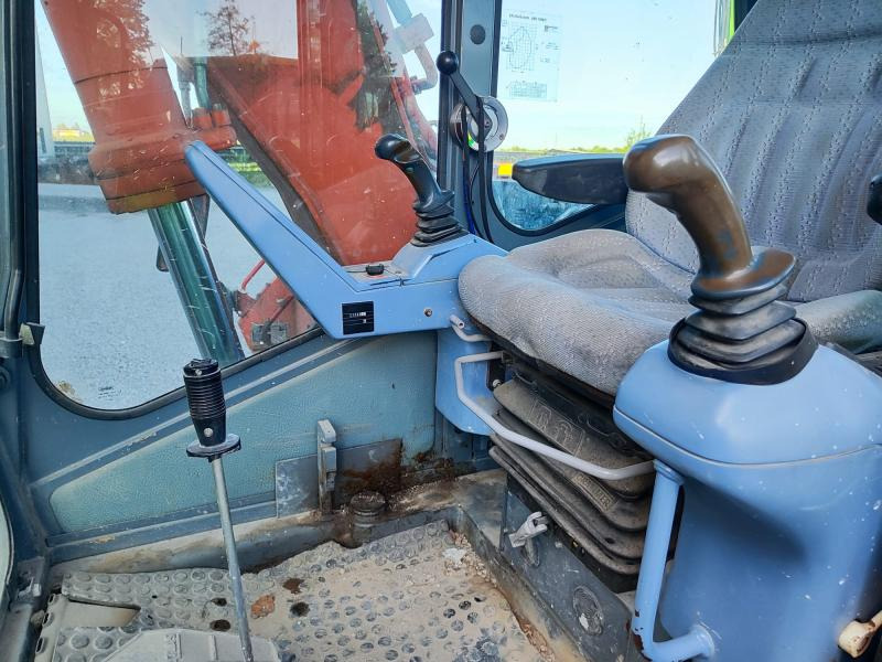 Atlas 1604 LCI - Telakaivukone: kuva Atlas 1604 LCI - Telakaivukone Atlas 1604 LCI - Telakaivukone: kuva Atlas 1604 LCI - Telakaivukone