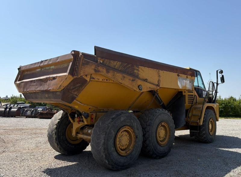 Caterpillar 730 - Nivelkippiauto: kuva Caterpillar 730 - Nivelkippiauto Caterpillar 730 - Nivelkippiauto: kuva Caterpillar 730 - Nivelkippiauto