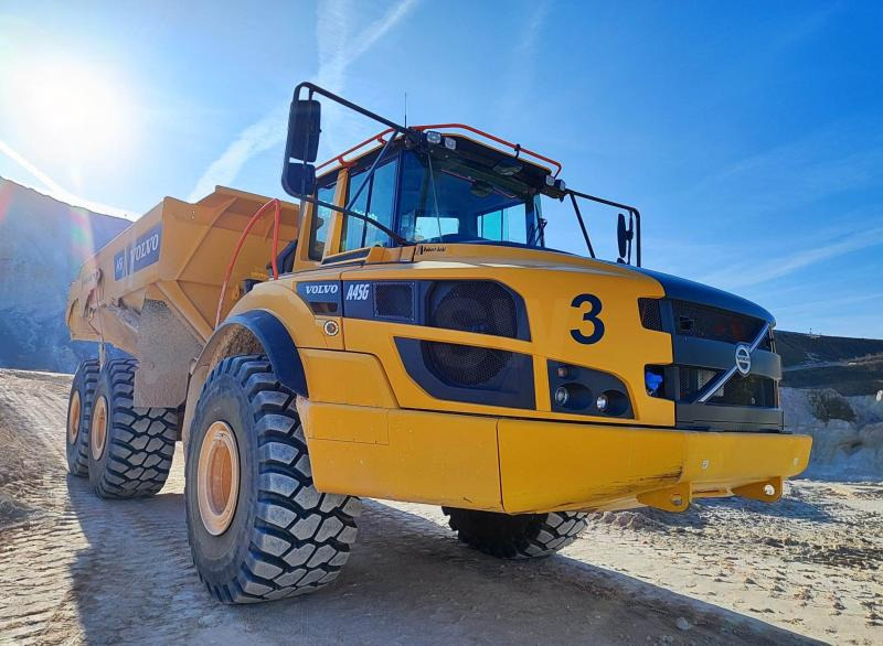 Volvo A45G (3x verfügbar) - Nivelkippiauto: kuva Volvo A45G (3x verfügbar) - Nivelkippiauto Volvo A45G (3x verfügbar) - Nivelkippiauto: kuva Volvo A45G (3x verfügbar) - Nivelkippiauto