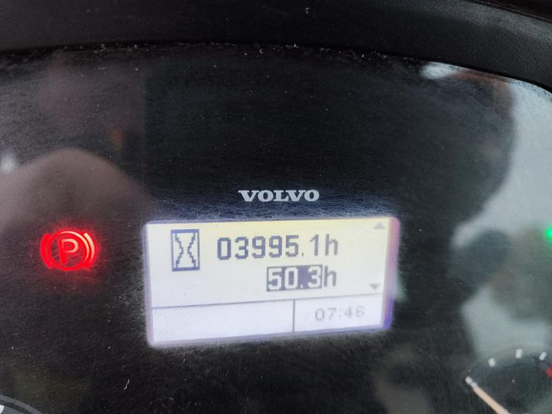 Volvo L30G - Pyöräkuormaaja: kuva Volvo L30G - Pyöräkuormaaja Volvo L30G - Pyöräkuormaaja: kuva Volvo L30G - Pyöräkuormaaja