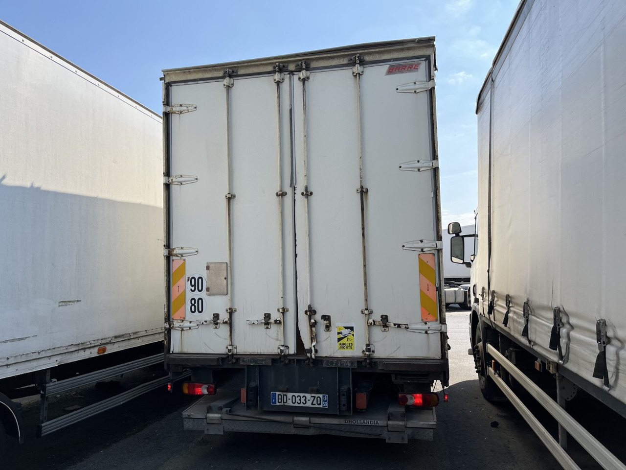 DAF LF 220 - Pressukapelli kuorma-auto: kuva DAF LF 220 - Pressukapelli kuorma-auto DAF LF 220 - Pressukapelli kuorma-auto: kuva DAF LF 220 - Pressukapelli kuorma-auto