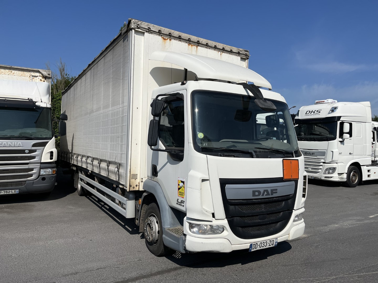 DAF LF 220 - Pressukapelli kuorma-auto: kuva DAF LF 220 - Pressukapelli kuorma-auto DAF LF 220 - Pressukapelli kuorma-auto: kuva DAF LF 220 - Pressukapelli kuorma-auto