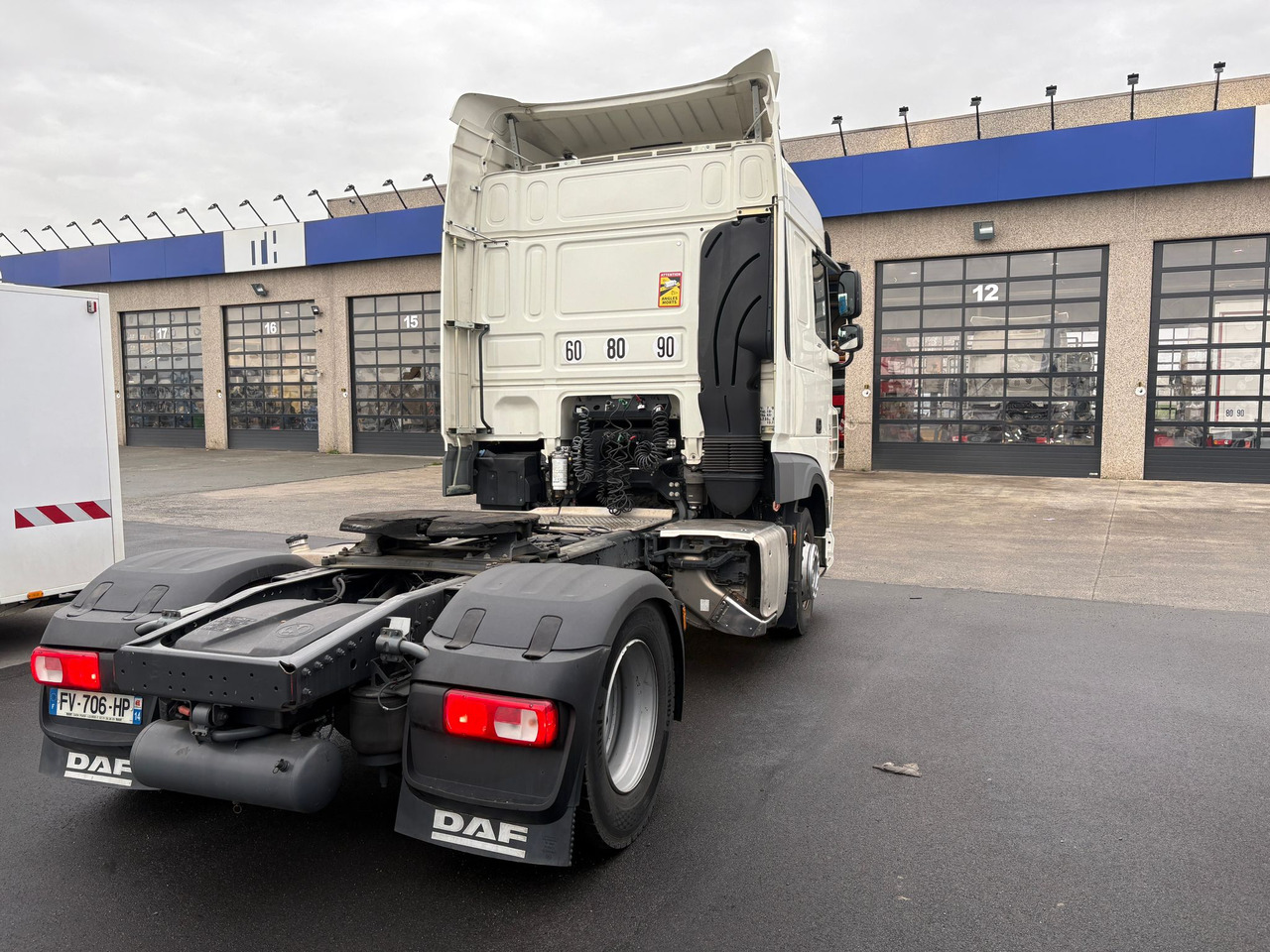 DAF XF 480 FT - Vetopöytäauto: kuva DAF XF 480 FT - Vetopöytäauto DAF XF 480 FT - Vetopöytäauto: kuva DAF XF 480 FT - Vetopöytäauto